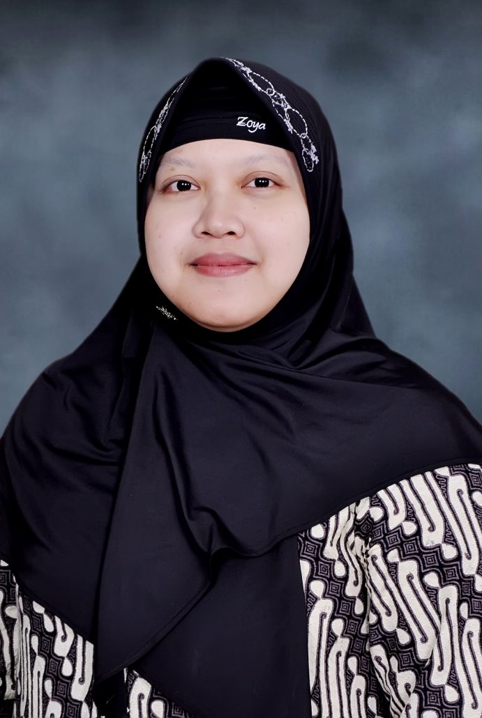 Tri Esti Purbaningtias, S.Si., M.Si.